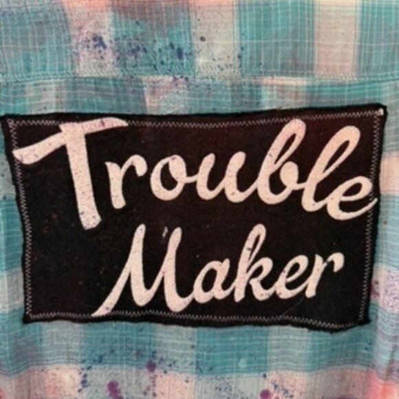 BROKEN BANDIT ONE OF A KIND CUSTOM UPCYCLED SHIRT - Picture 7 of 11